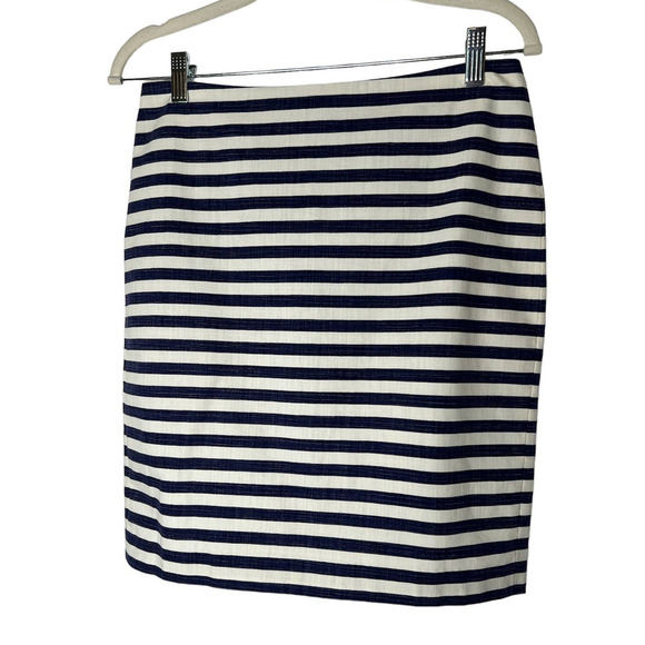 New Talbots Mini Skirt in Blue and White Stripes Size 6 Petite - Picture 1 of 6